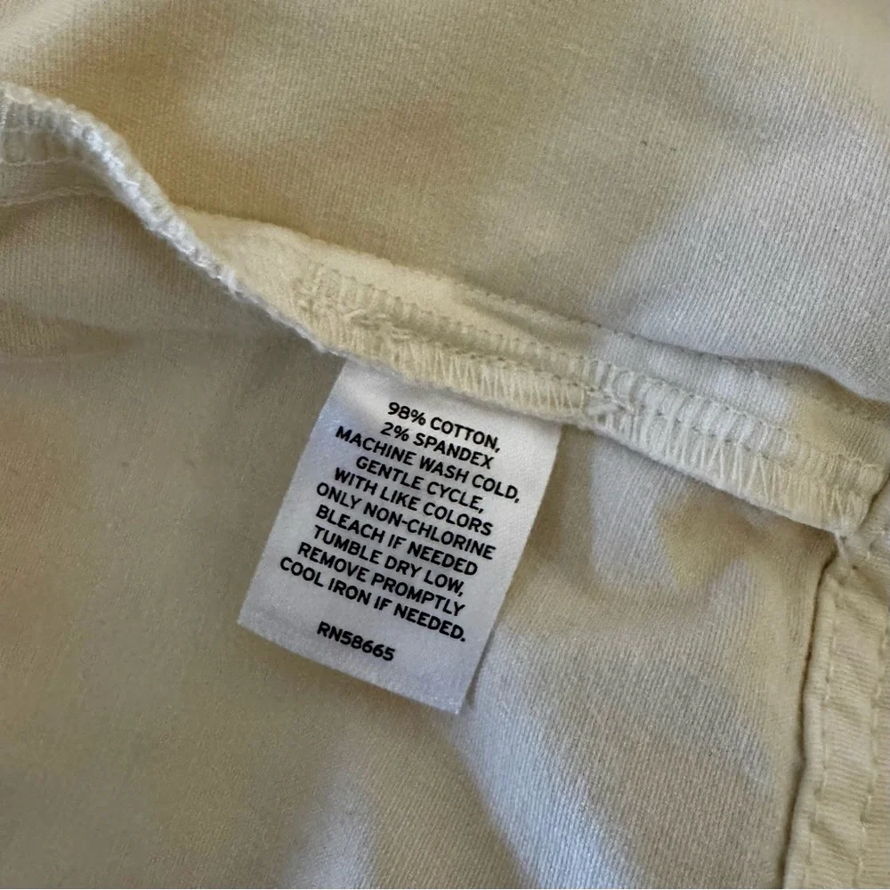 Women's Cream Button-Front Jacket - Picture 12 of 15